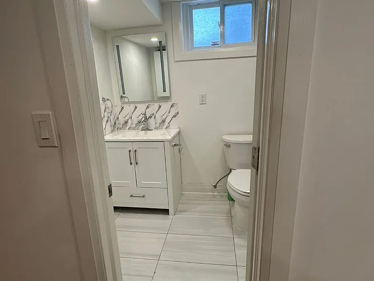 2 Pinemore Cres — Photo 19