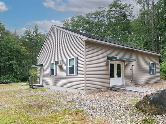 4th image of 926 Old Turnpike Rd