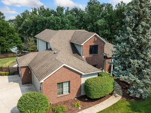 1105 Blackthorn Cv, Fort Wayne, IN 46804