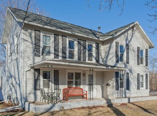 1321 Franklin St, Center Point, IA 52213