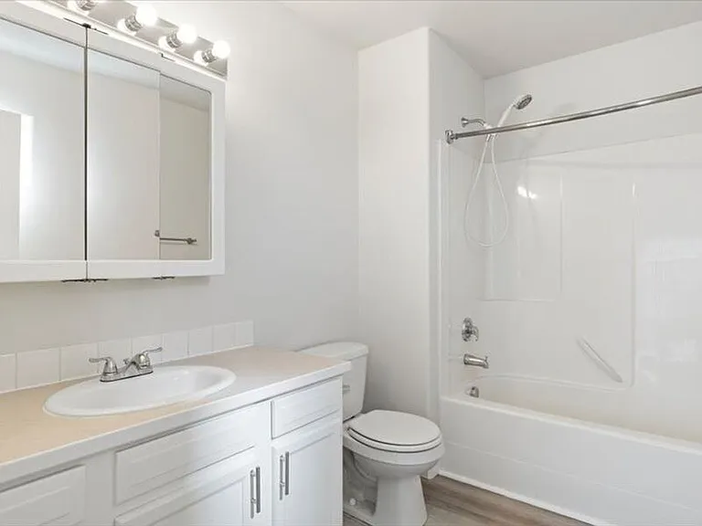 6405 Chapel Hill Blvd #N201 — Photo 7