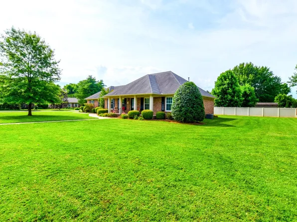 415 Irongate Blvd, Murfreesboro, TN 37129