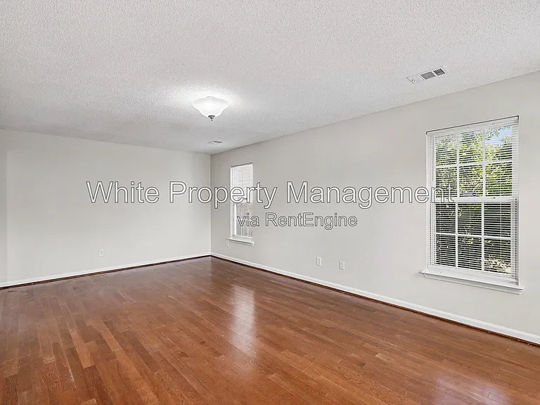1716 Starling Ct — Photo 5