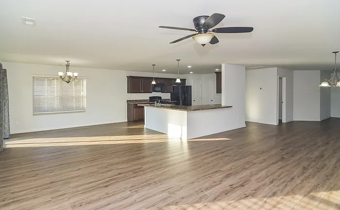 111 Winstead Cir — Photo 3