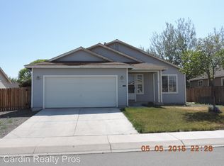 716 Fall St, Fernley, NV 89408