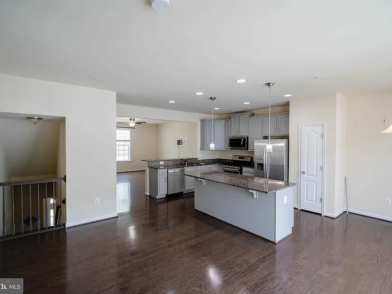 5004 Forest Pines Dr — Photo 7