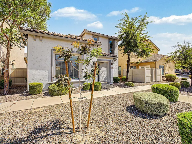 26616 N Babbling Brook Dr — Photo 3