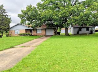 192 County Road 4014, Chilton, TX 76632