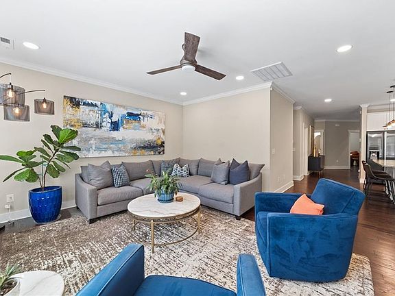 4th image of 6125 Sundown Dr