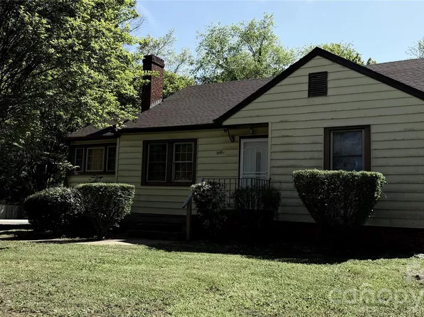 3101 Dogwood Ave, Charlotte, NC 28206