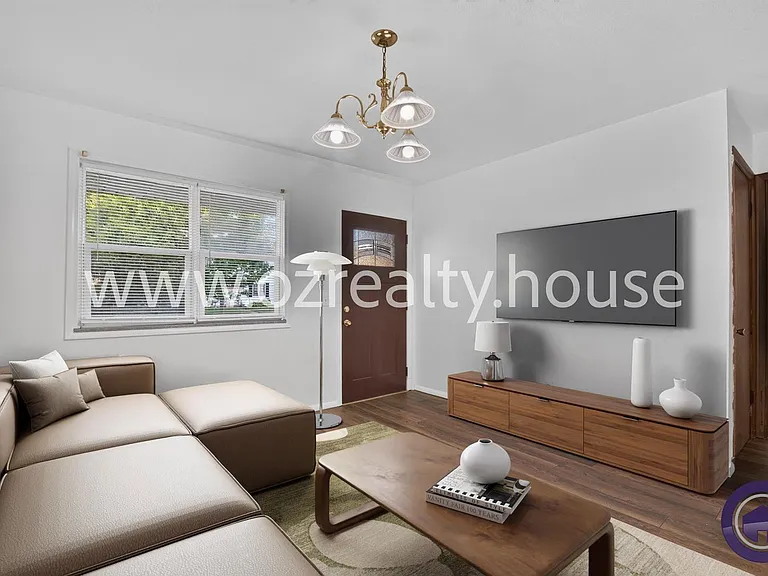 1914 Upton Ave #1 — Photo 2