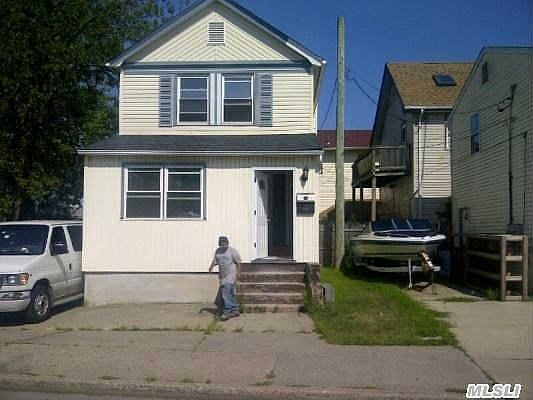 1st image of 610 Park Pl