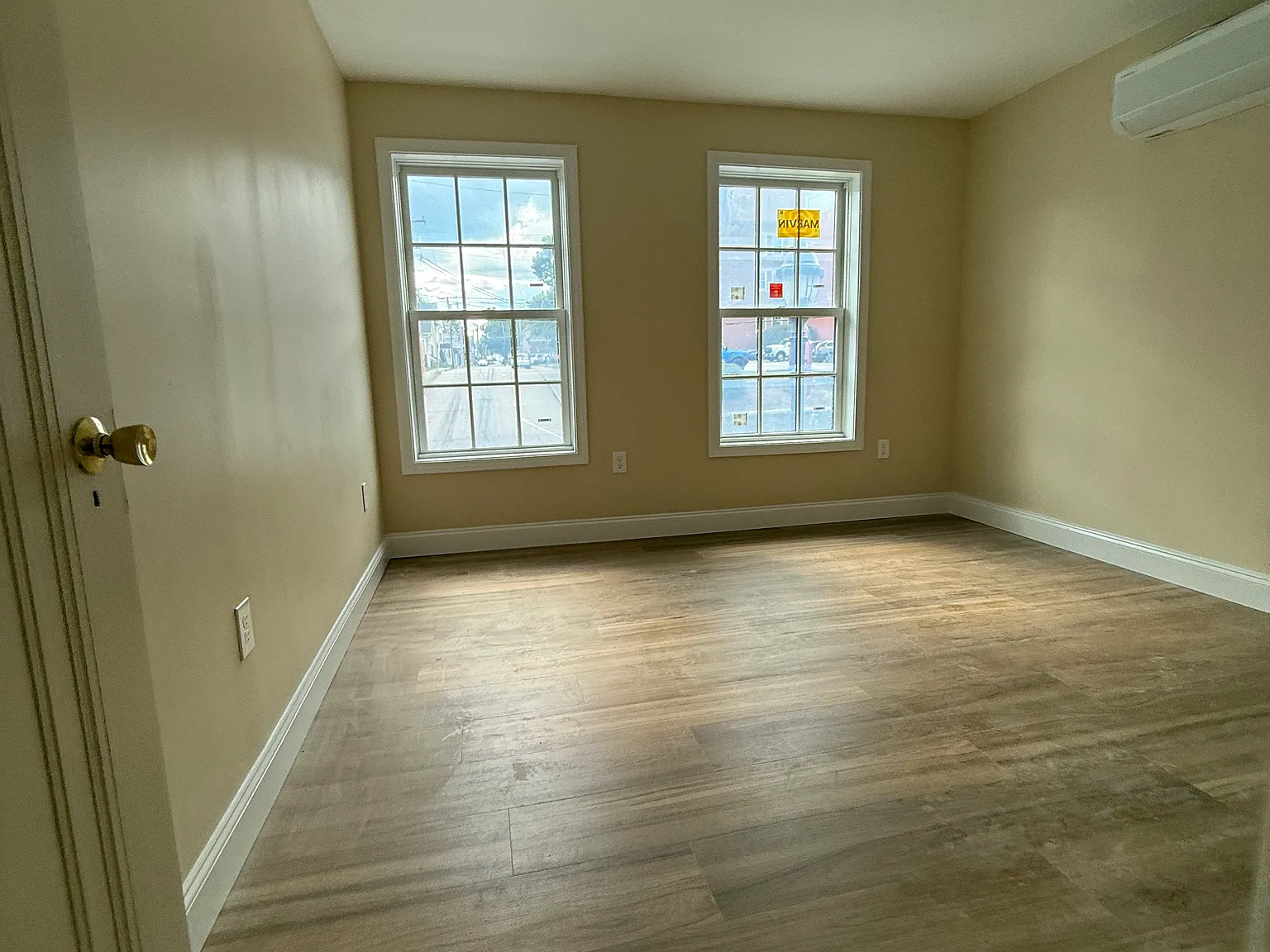 59 S Main St — Photo 3
