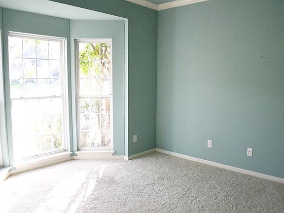 4th image of 5820 Heather Hollow Dr