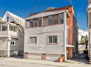 1975 E 124th Pl, Cleveland, OH