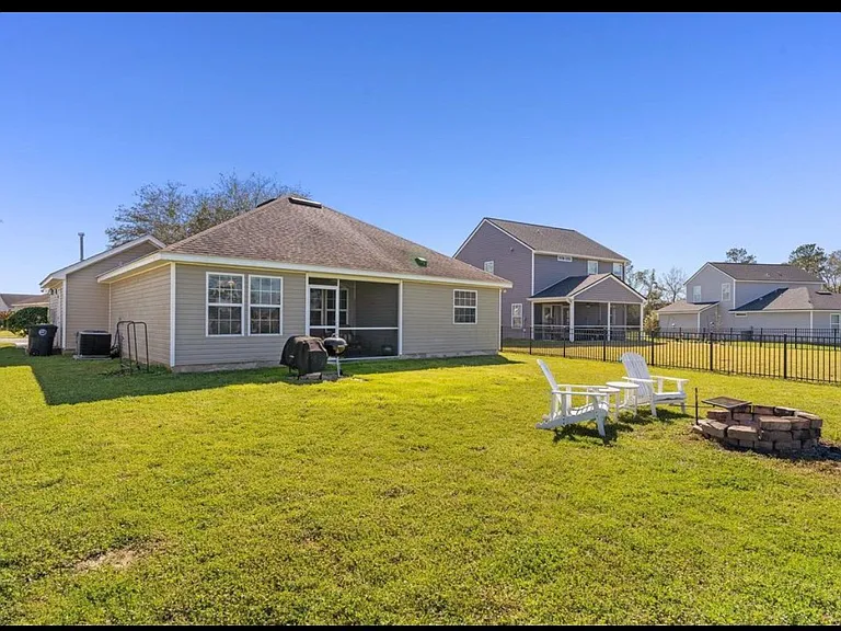 4449 Rivers Landing Dr — Photo 24