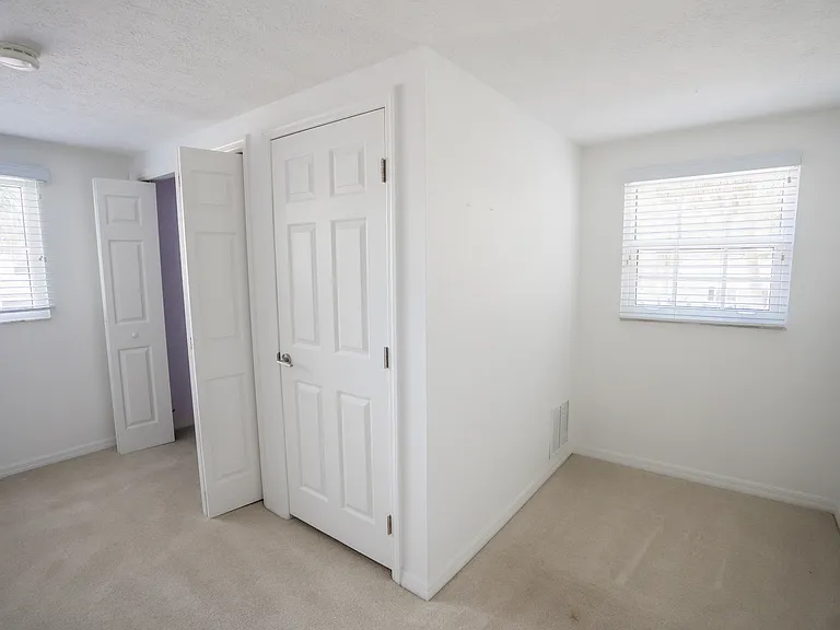 4819 W San Miguel St — Photo 52