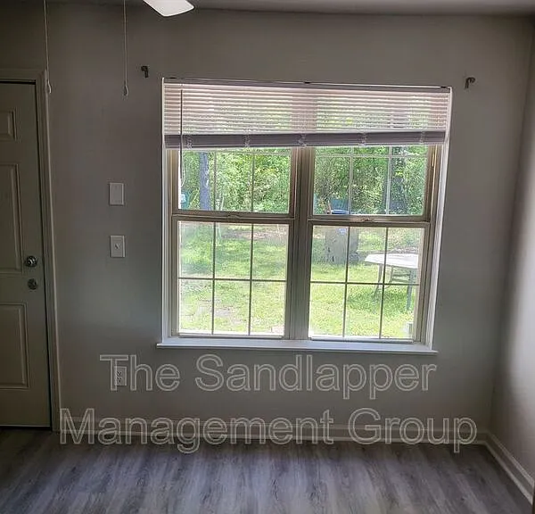 126 Langley Dr #B — Photo 13