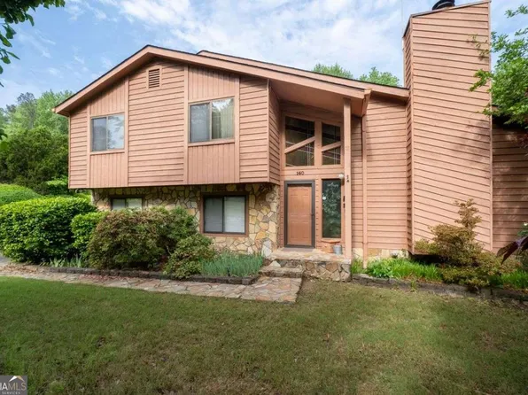 140 N Star Trl SW, Atlanta, GA 30331