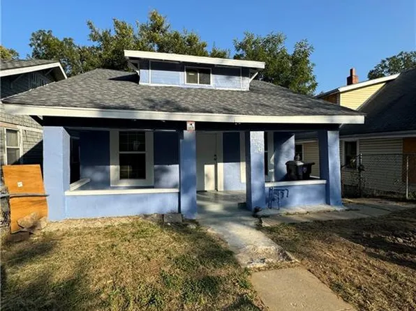 2739 Elmwood Ave, Kansas City, MO 64128