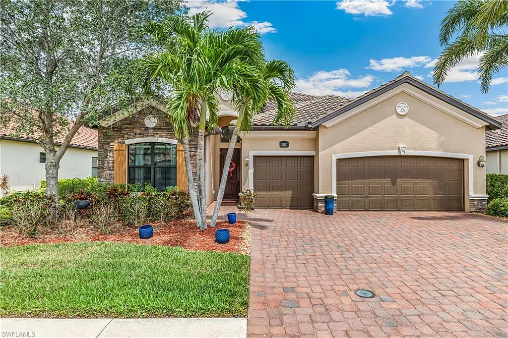 4 bed, 3.0 bath, 2271 sqft, $15,000 — Photo 2