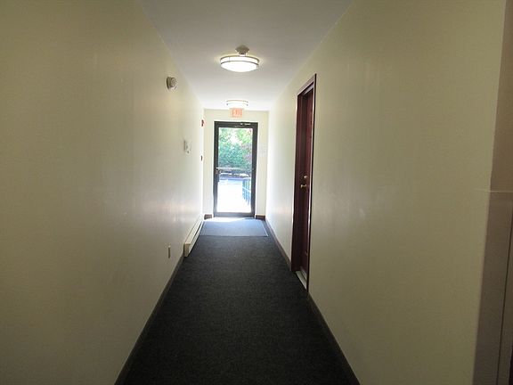 4th image of 44 Loomis St APT 103