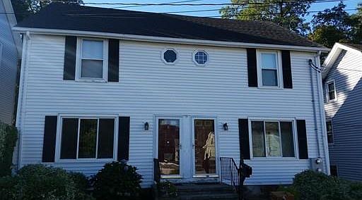 1st image of 6 Moulton Ct