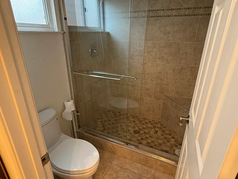 15431 Lorraine Way — Photo 12
