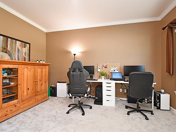 3rd image of 5216 Riverwalk Dr