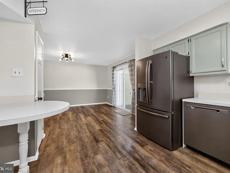 105 Berger Rd — Photo 15