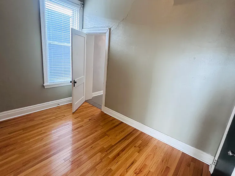 301 W Loveland Ave #8 — Photo 7