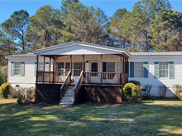 58 Lee Rd, Opelika, AL 36804