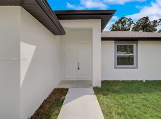 2613 73rd St W, Lehigh Acres, FL 33971