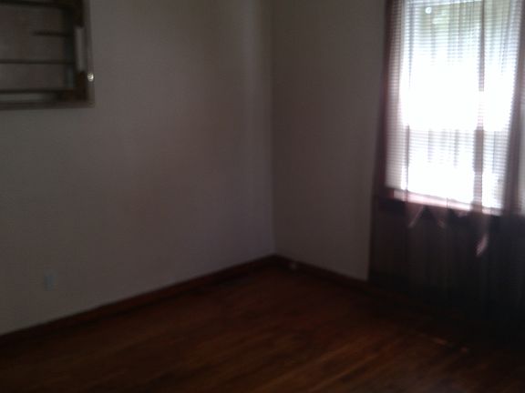 4th image of 123 Culpeper Ave