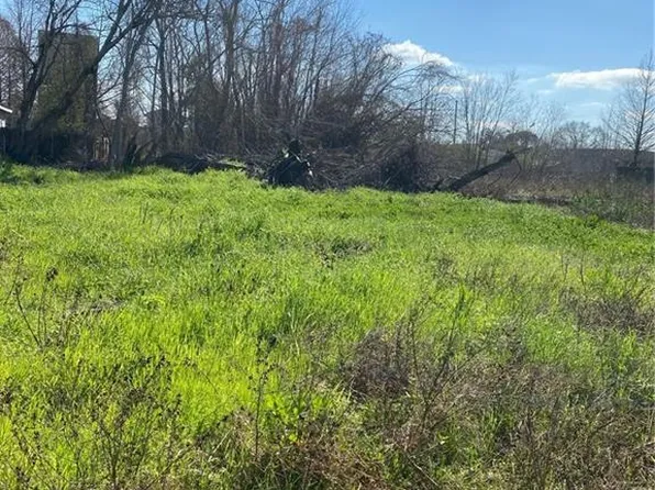 1715 Jourdan Ave, New Orleans, LA 70117