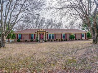 119 Walnut Ln, Columbia, TN 38401