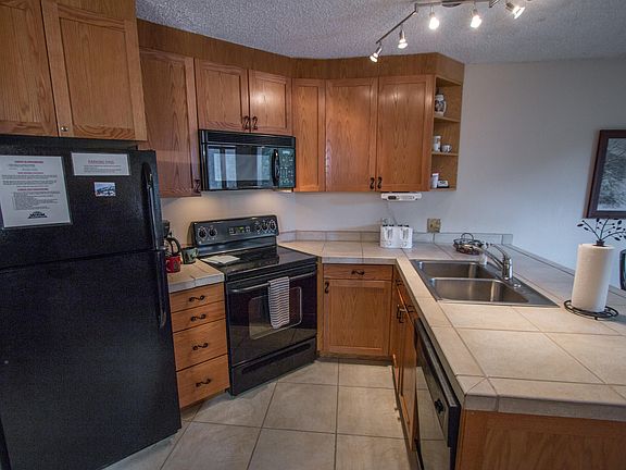 3rd image of 313 Iron Horse Way #C4043