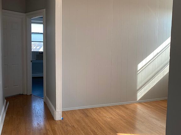 3rd image of 10 Arthur Ave Floor 3