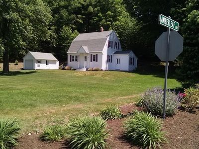 392 N Loomis St, Southwick, MA, 01077