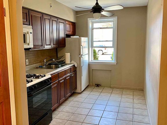 3rd image of 22-03 49th St