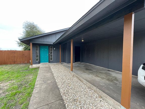 4th image of 5005 Copperbend Blvd #A