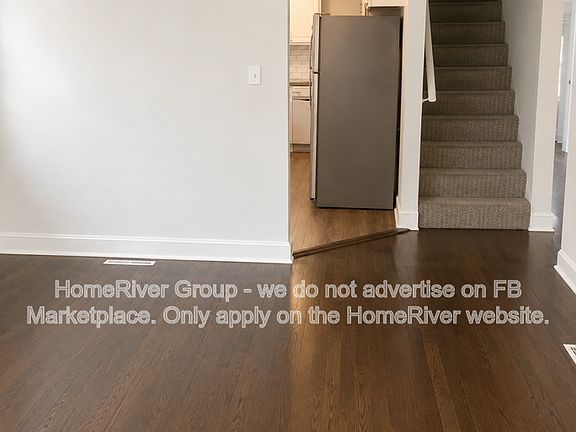 3rd image of 4922 Forest Ave