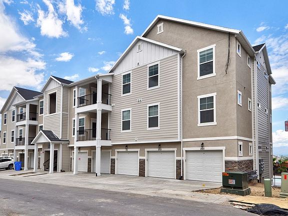 2nd image of 14643 S Bloom Dr #J201