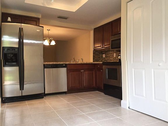 4th image of 4774 NW 89th Avenue #184