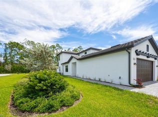 14544 Kingfisher Loop, Naples, FL 34120