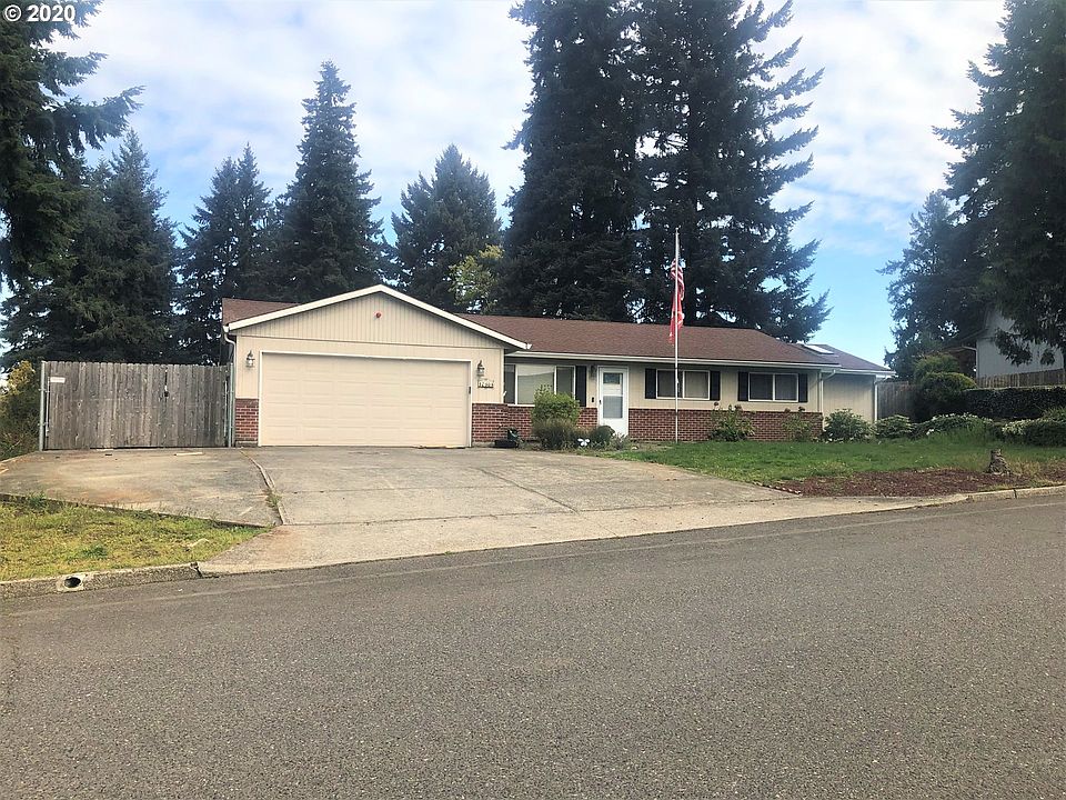 1st image of 12404 NE 22nd St