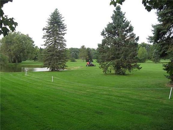 3rd image of 23 Shadow Pines Dr