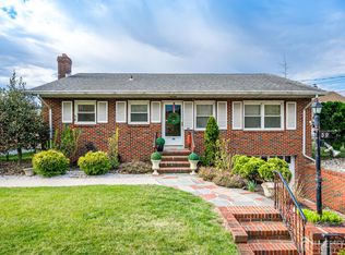 59 Grandview Ave, Edison, NJ 08837