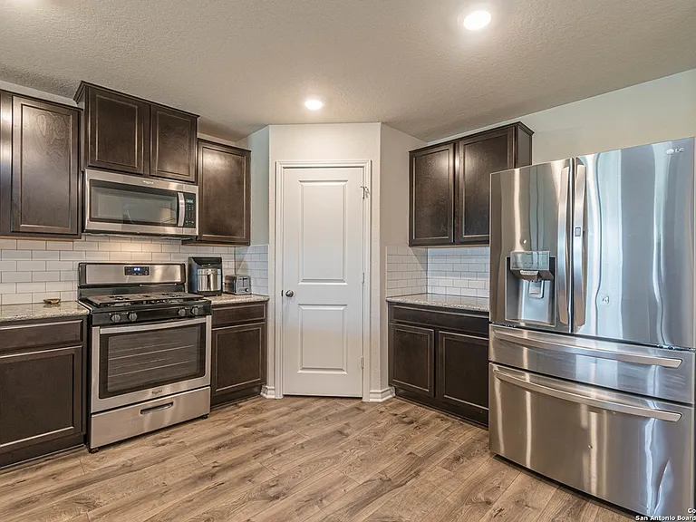14816 Goldfinch Way #1 — Photo 6