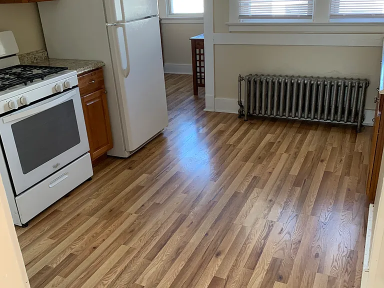 634 Main St #2 — Photo 7